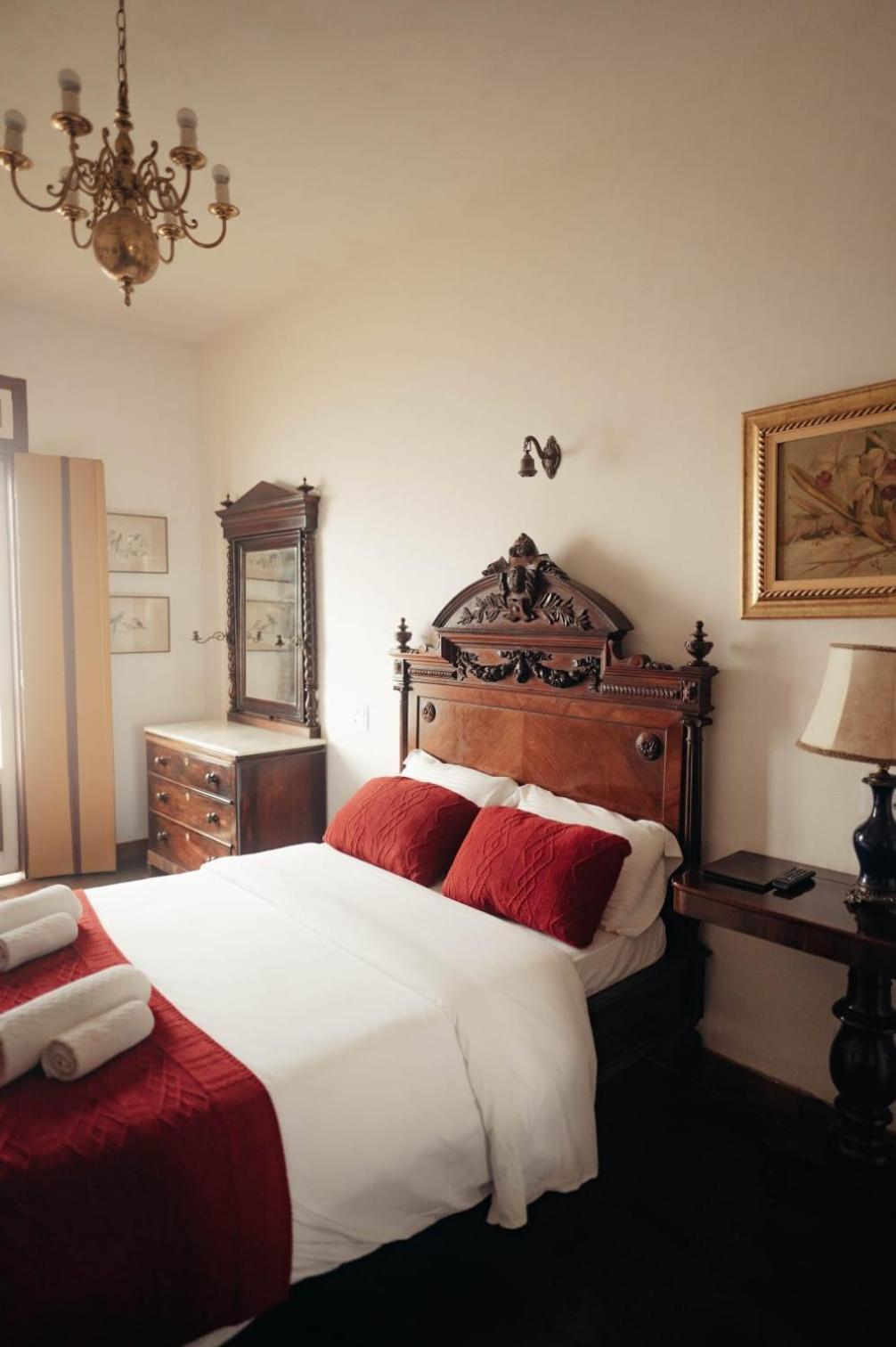 Deluxe Room,1771615648:JPEG
